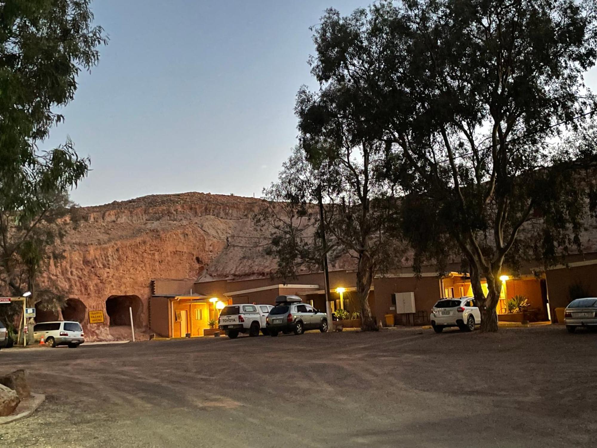 Desert View Apartments Coober Pedy Exteriér fotografie